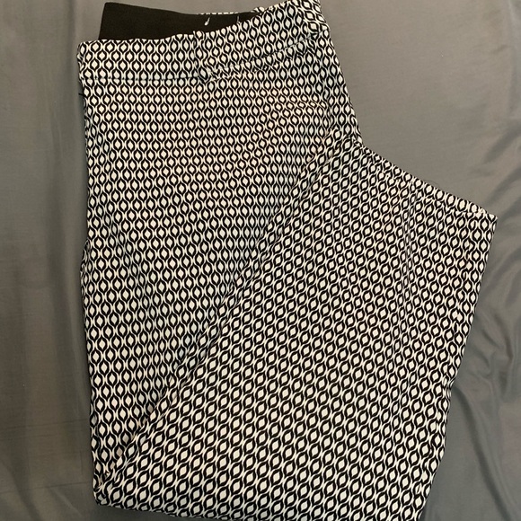 Lane Bryant Allie Ankle pant - Picture 1 of 5